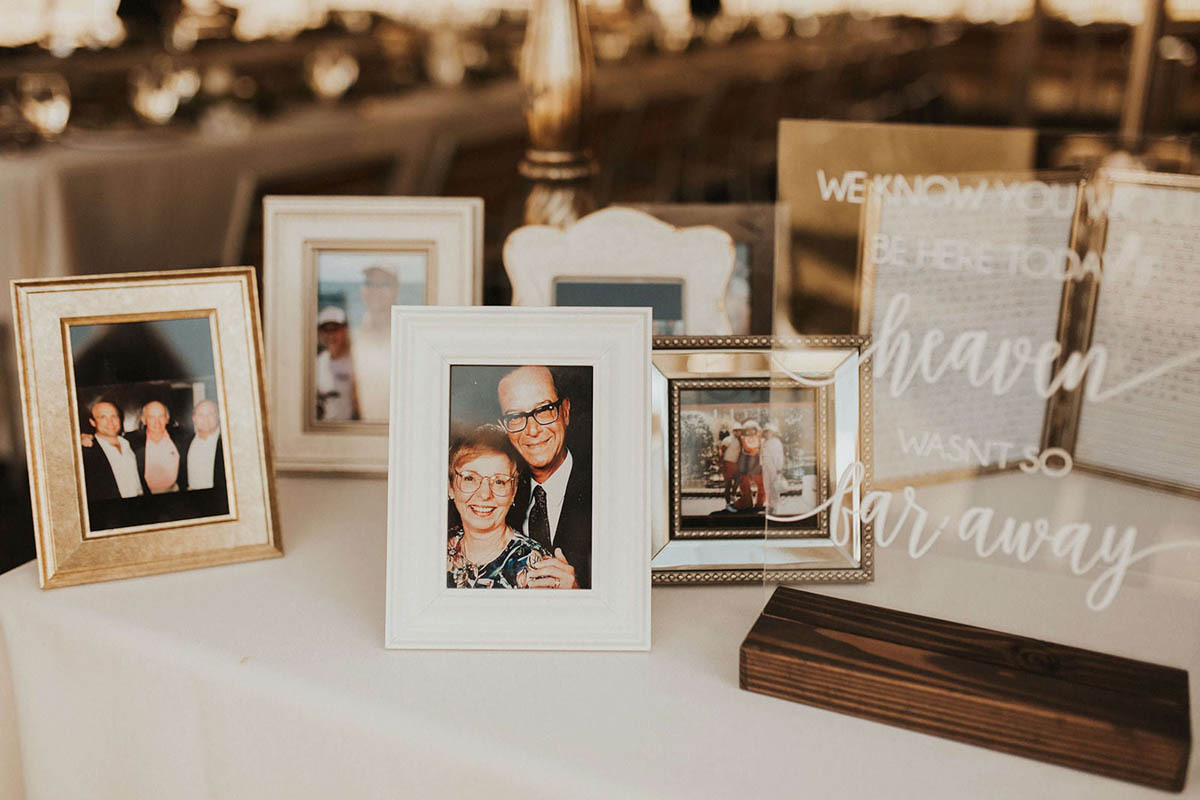 Honor-Loved-Ones-at-Wedding-16